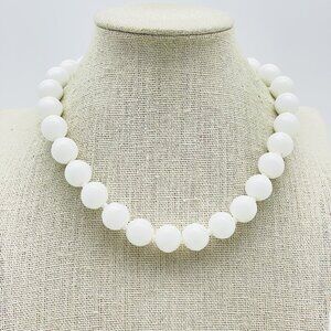 Vintage MIRIAM HASKELL Necklace White Milk Glass Beads Signed Baroque Style